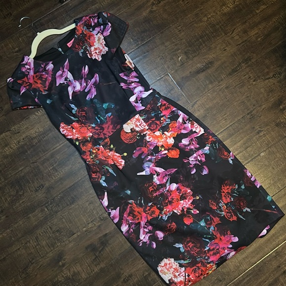 Betsey Johnson Dresses & Skirts - Betsey Johnson Vintage Floral Dress Size M